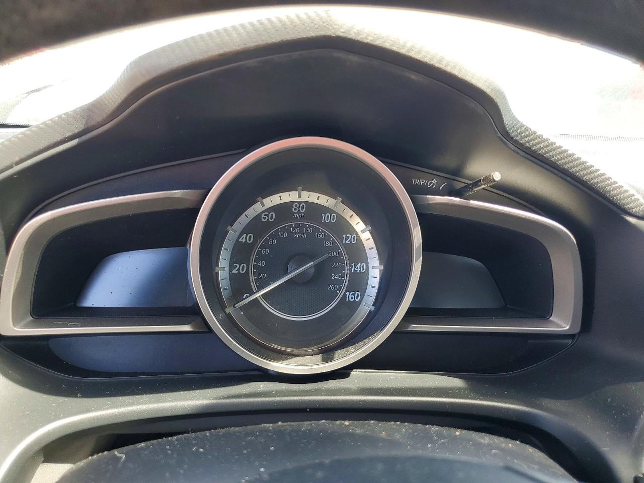 MAZDA 3 2016 — 10