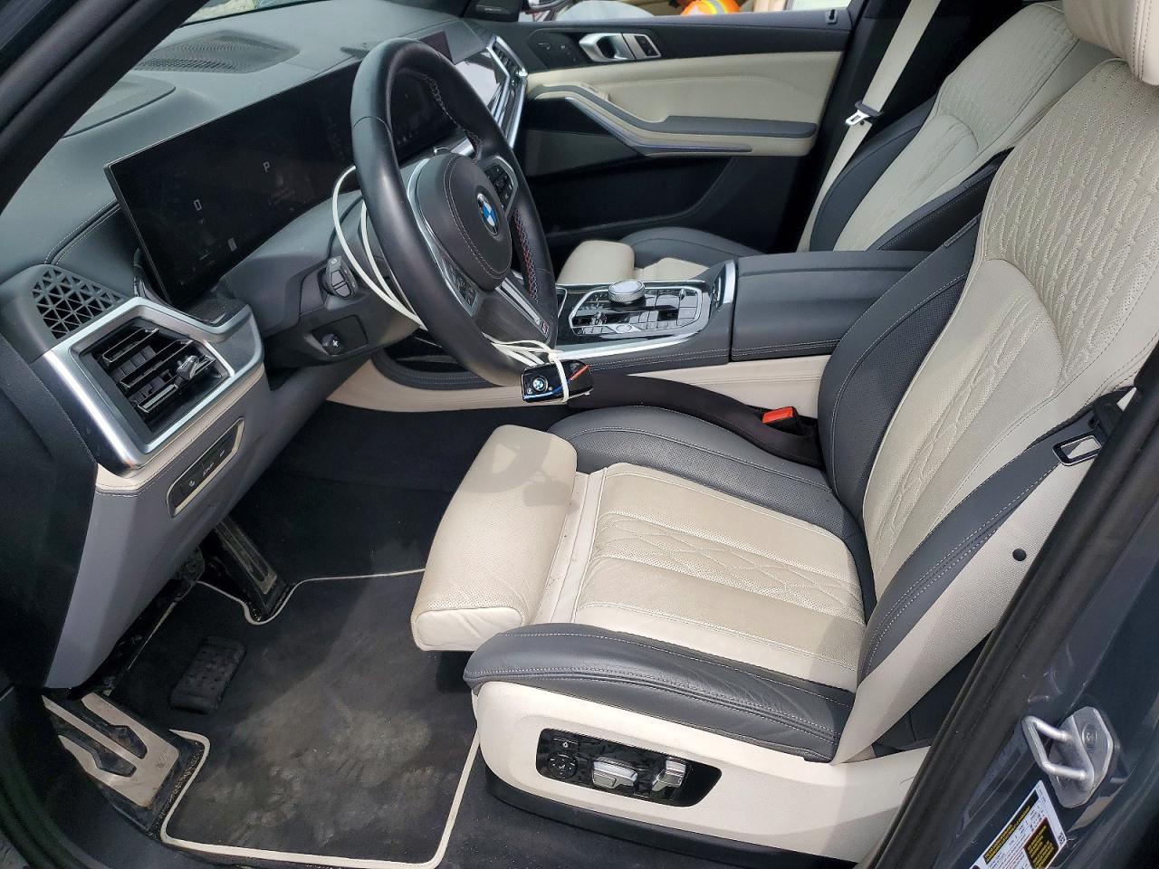 BMW X7 2025 — 8