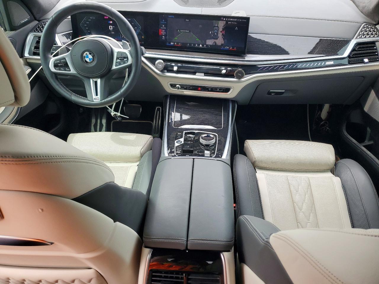 BMW X7 2025 — 9