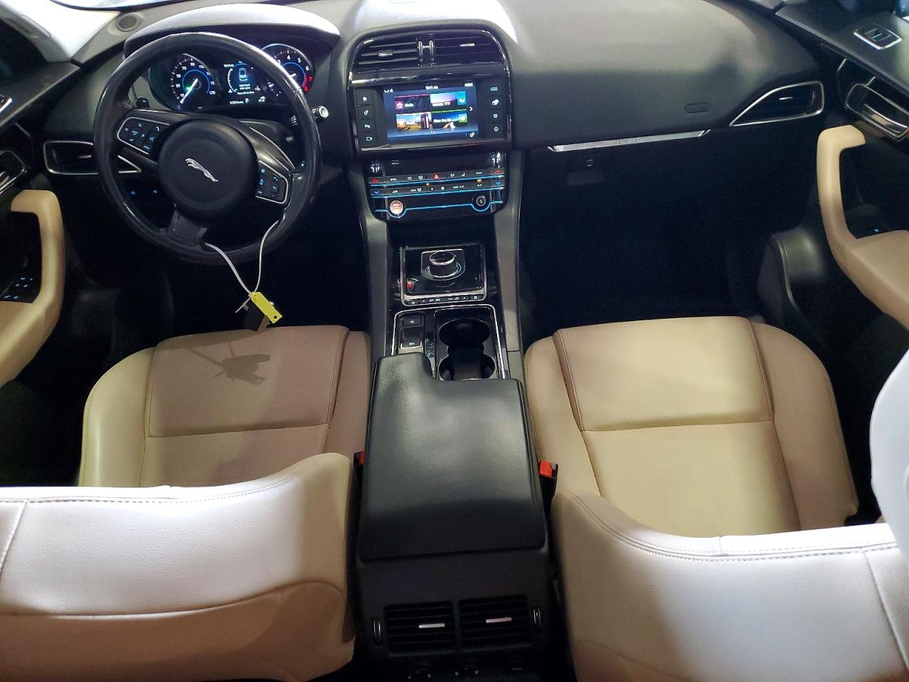 JAGUAR F-PACE 2018 — 9