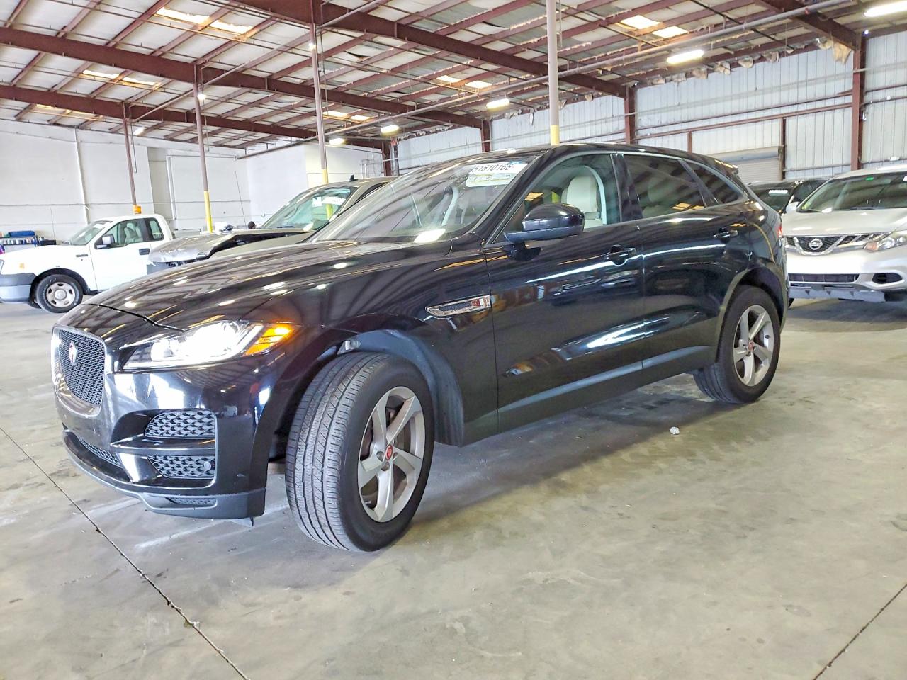 JAGUAR F-PACE 2018 — 2