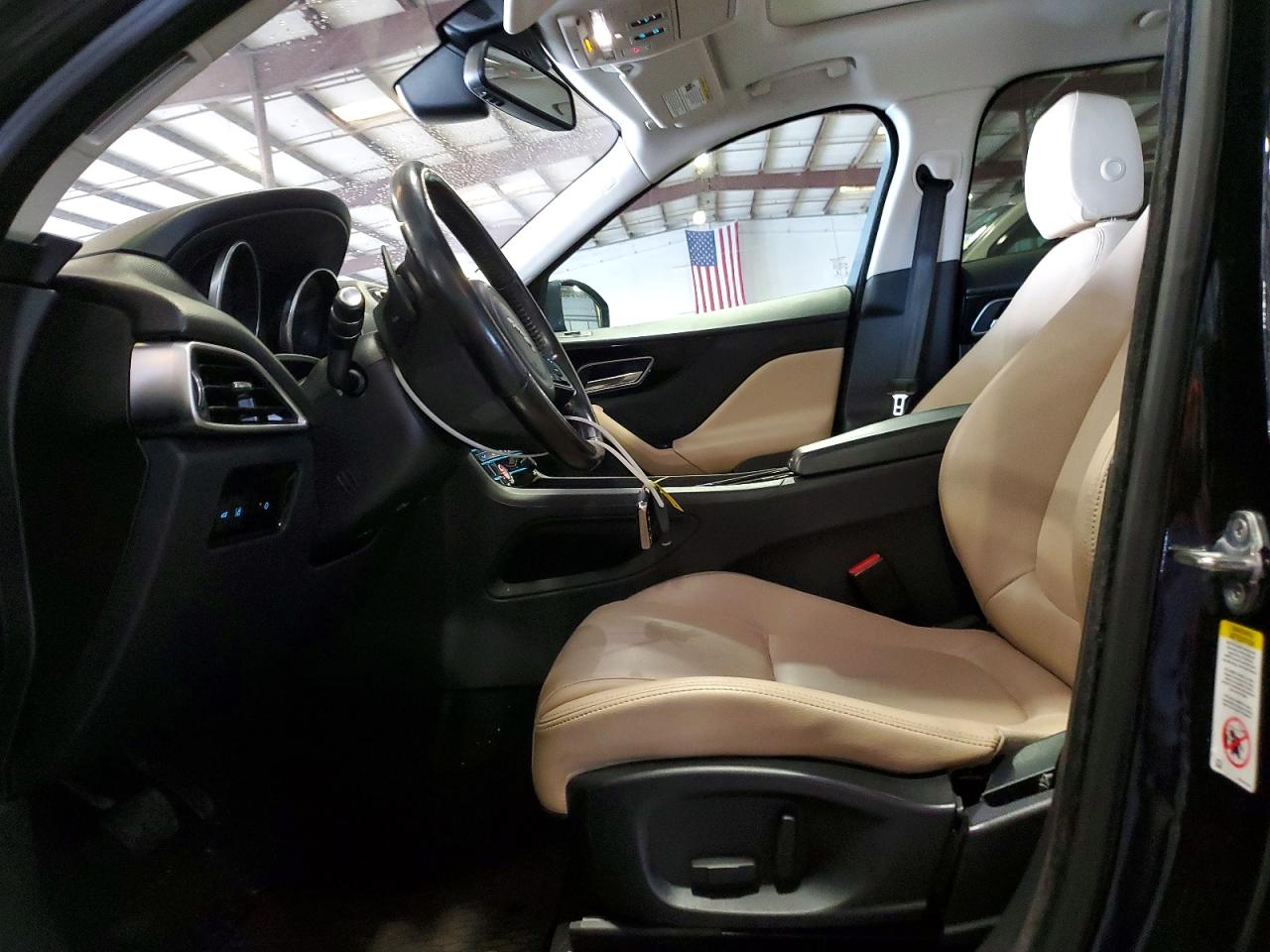 JAGUAR F-PACE 2018 — 8