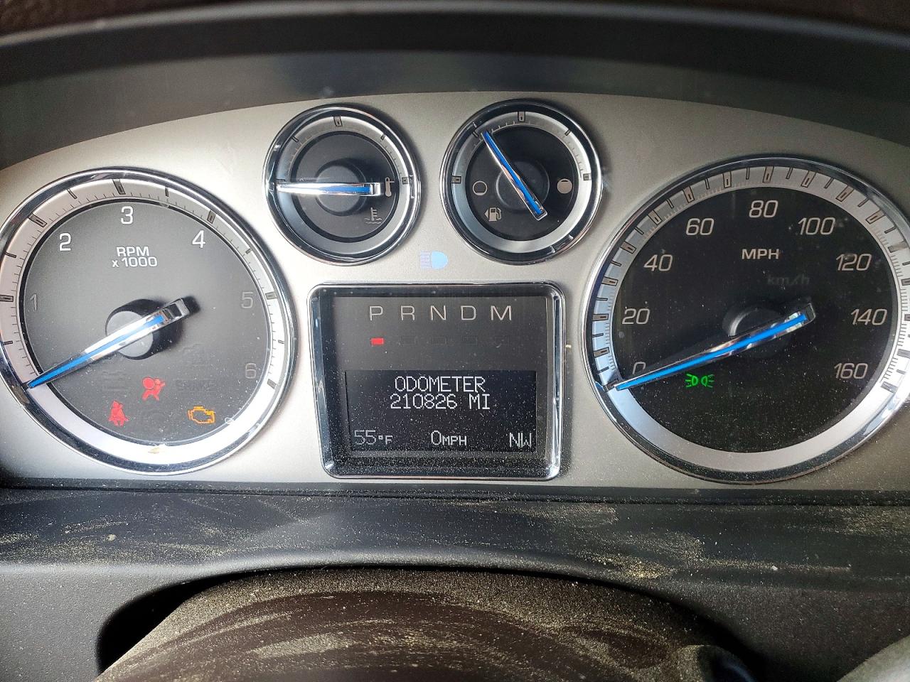CADILLAC ESCALADE 2011 — 10