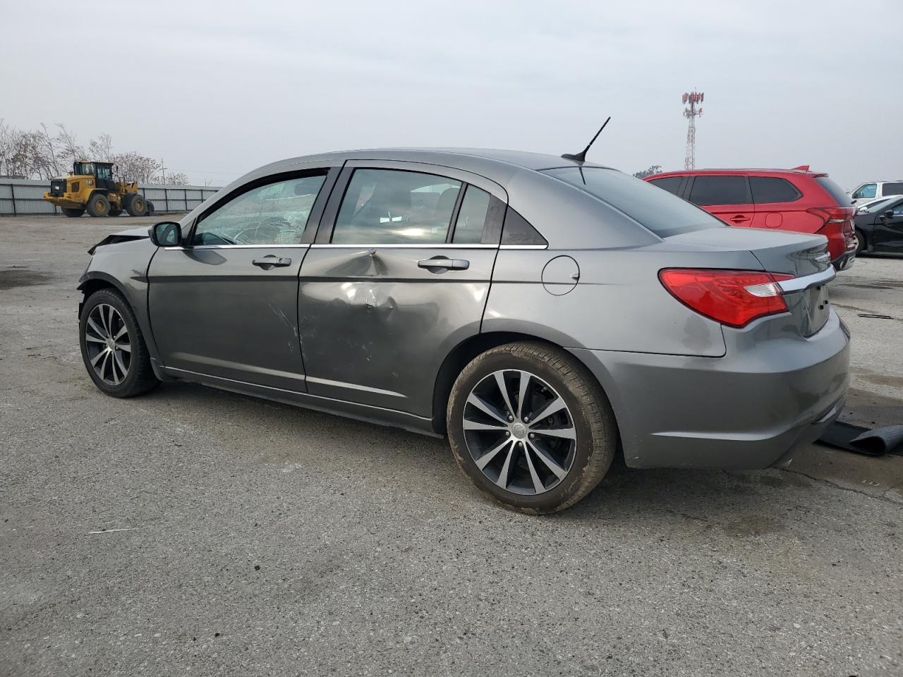 CHRYSLER 200 2012 — 3