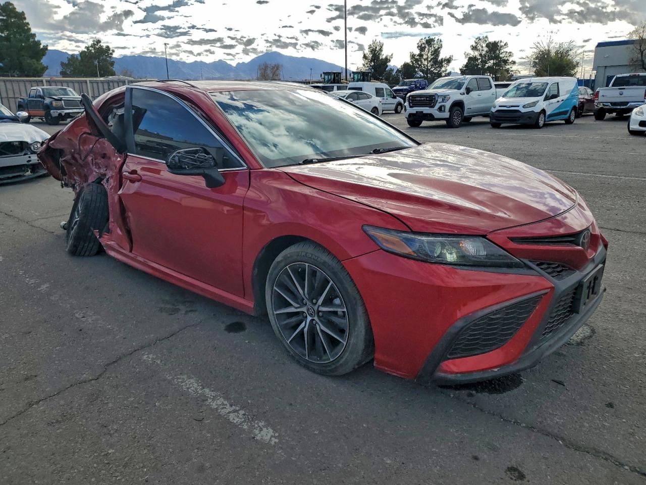 2021 TOYOTA CAMRY SE