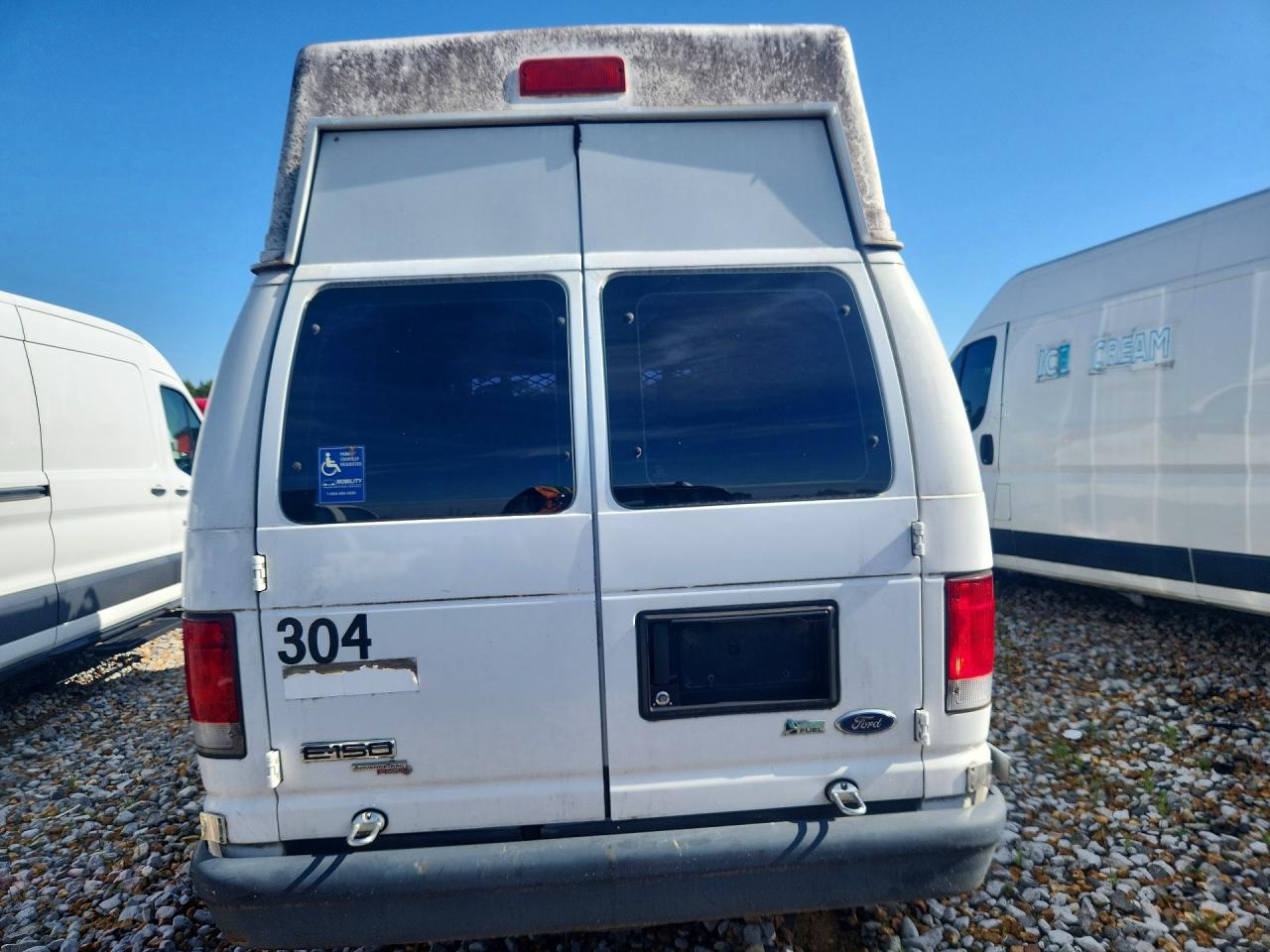 FORD ECONOLINE 2013 — 7