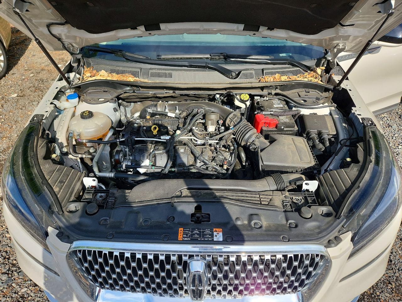 LINCOLN CORSAIR 2022 — 13