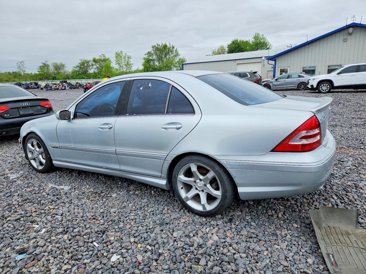 MERCEDES-BENZ C 2007 — 3