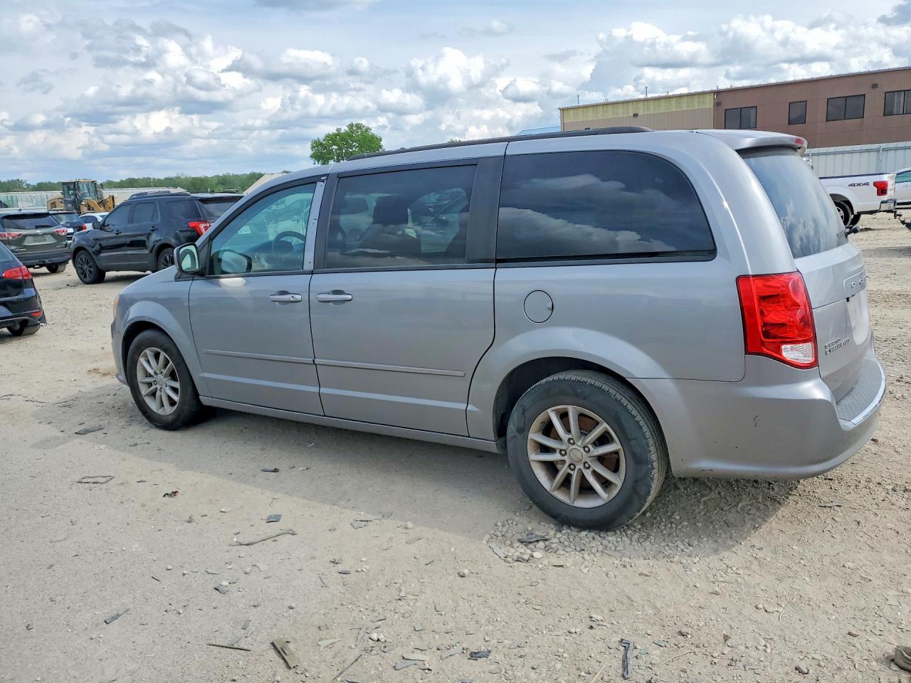 DODGE GRAND CARAVAN 2014 — 3