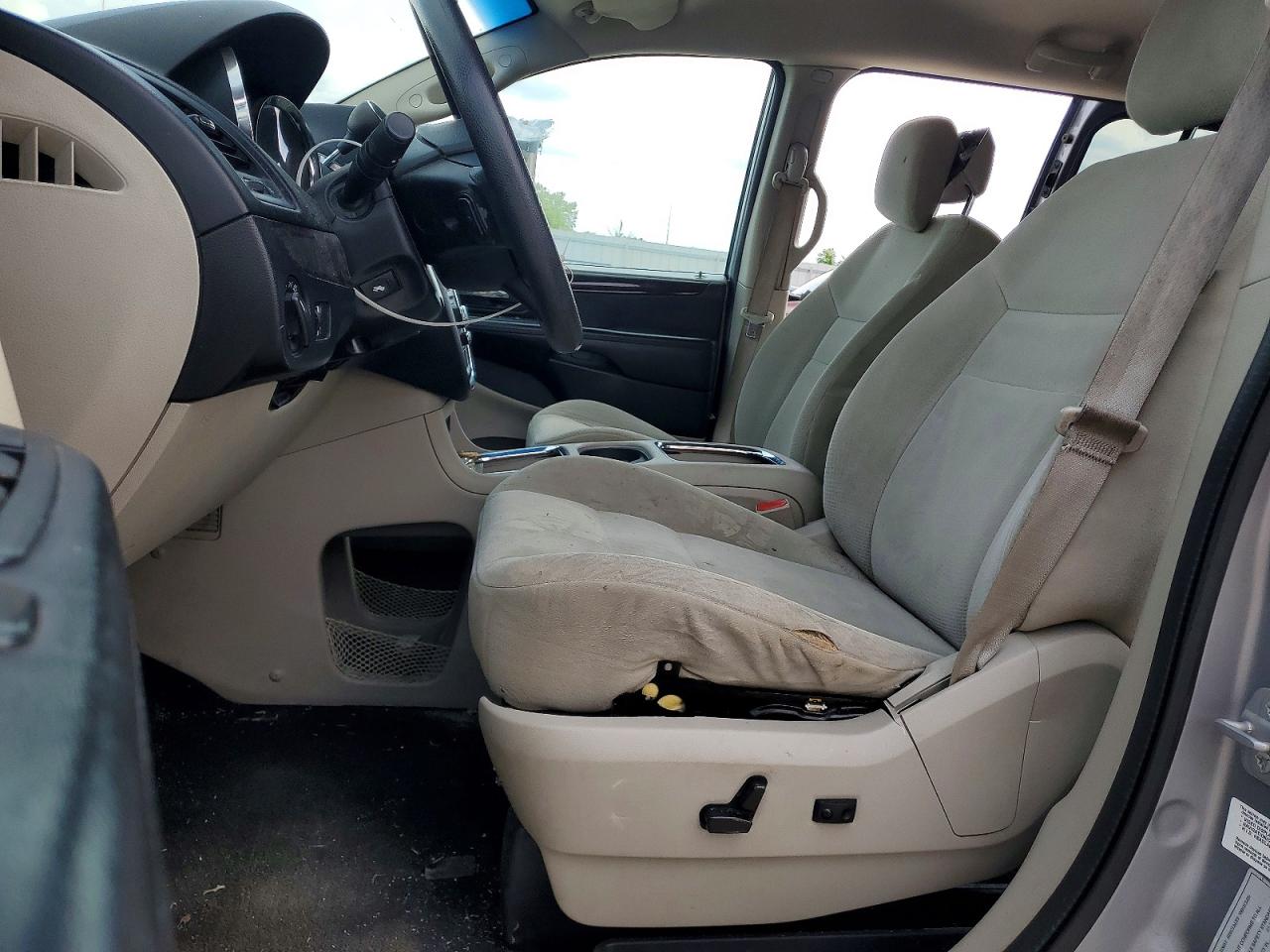 DODGE GRAND CARAVAN 2014 — 8