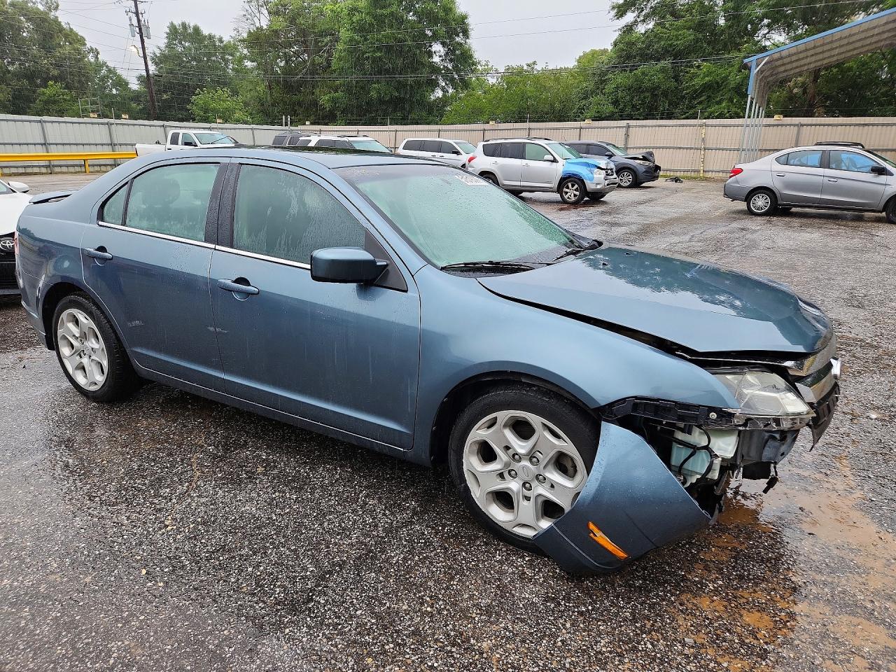 FORD FUSION 2011 — 5