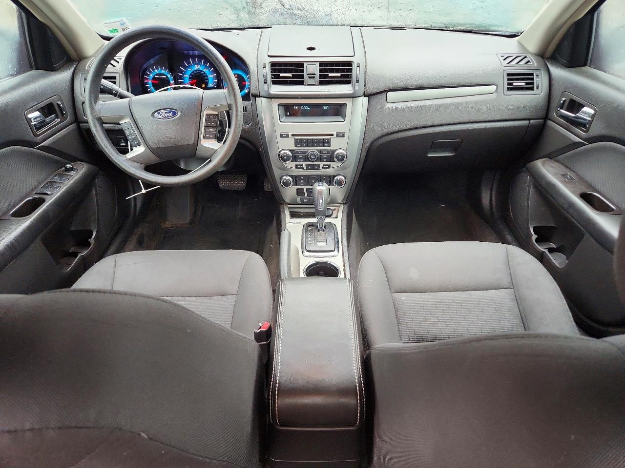 FORD FUSION 2011 — 9