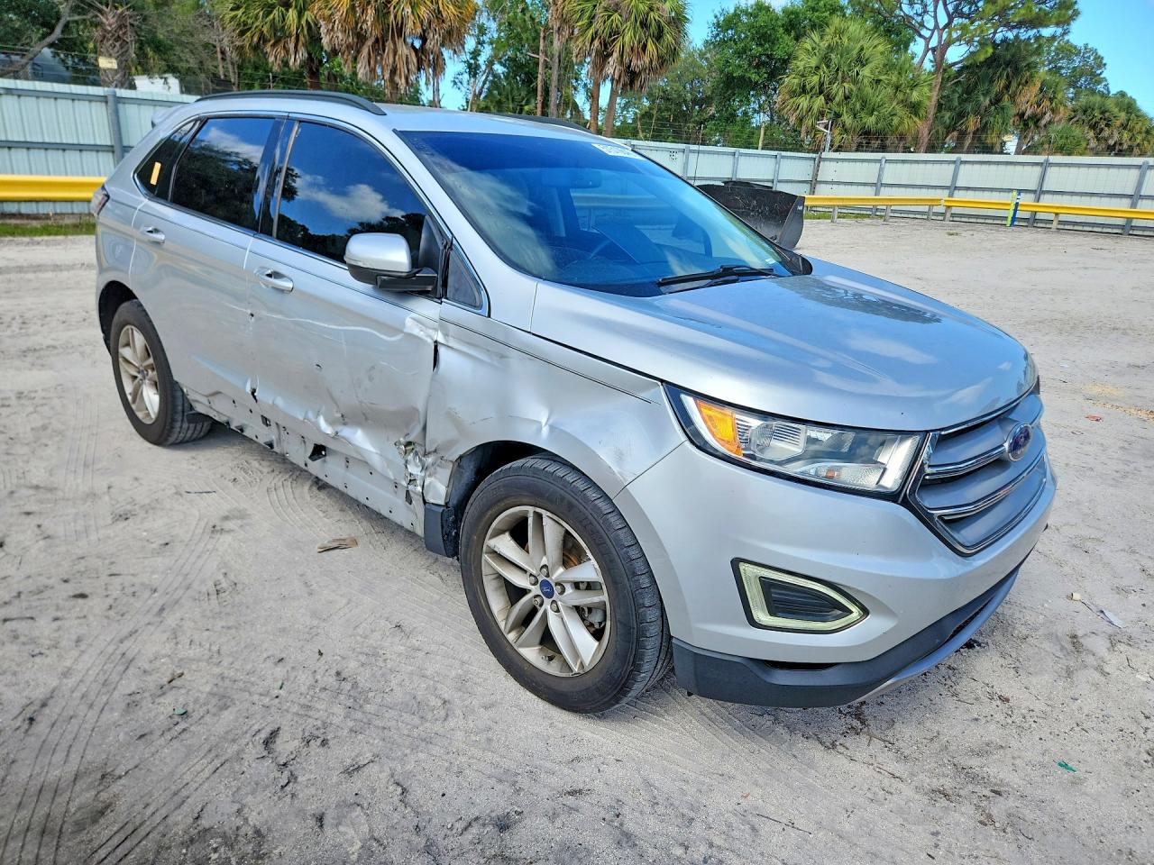 FORD EDGE 2016 — 5
