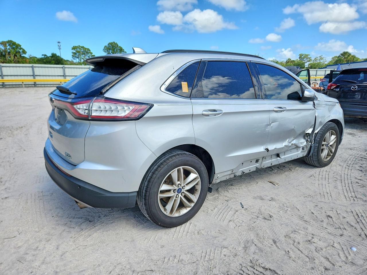 FORD EDGE 2016 — 4