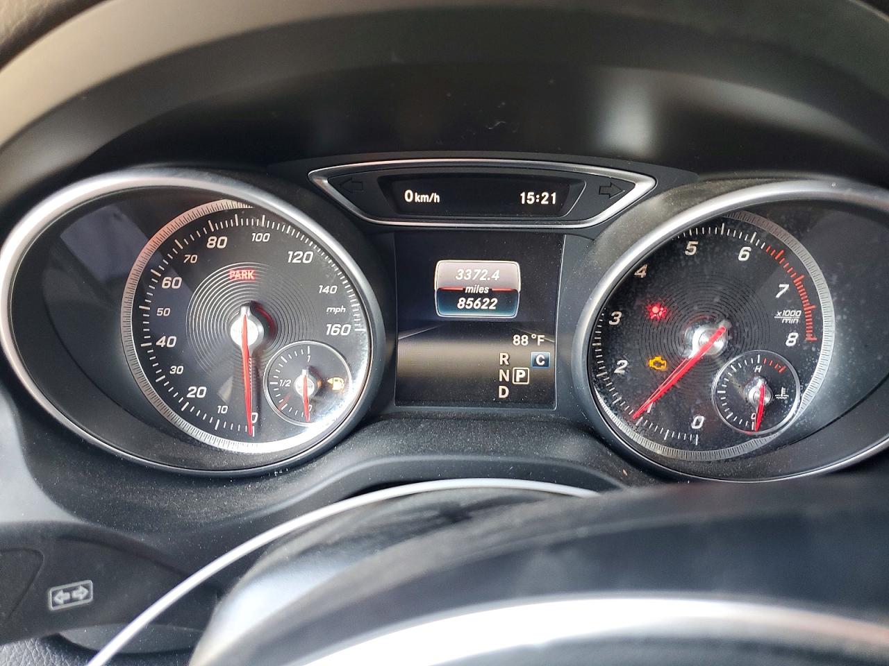 MERCEDES-BENZ CLA 2018 — 10