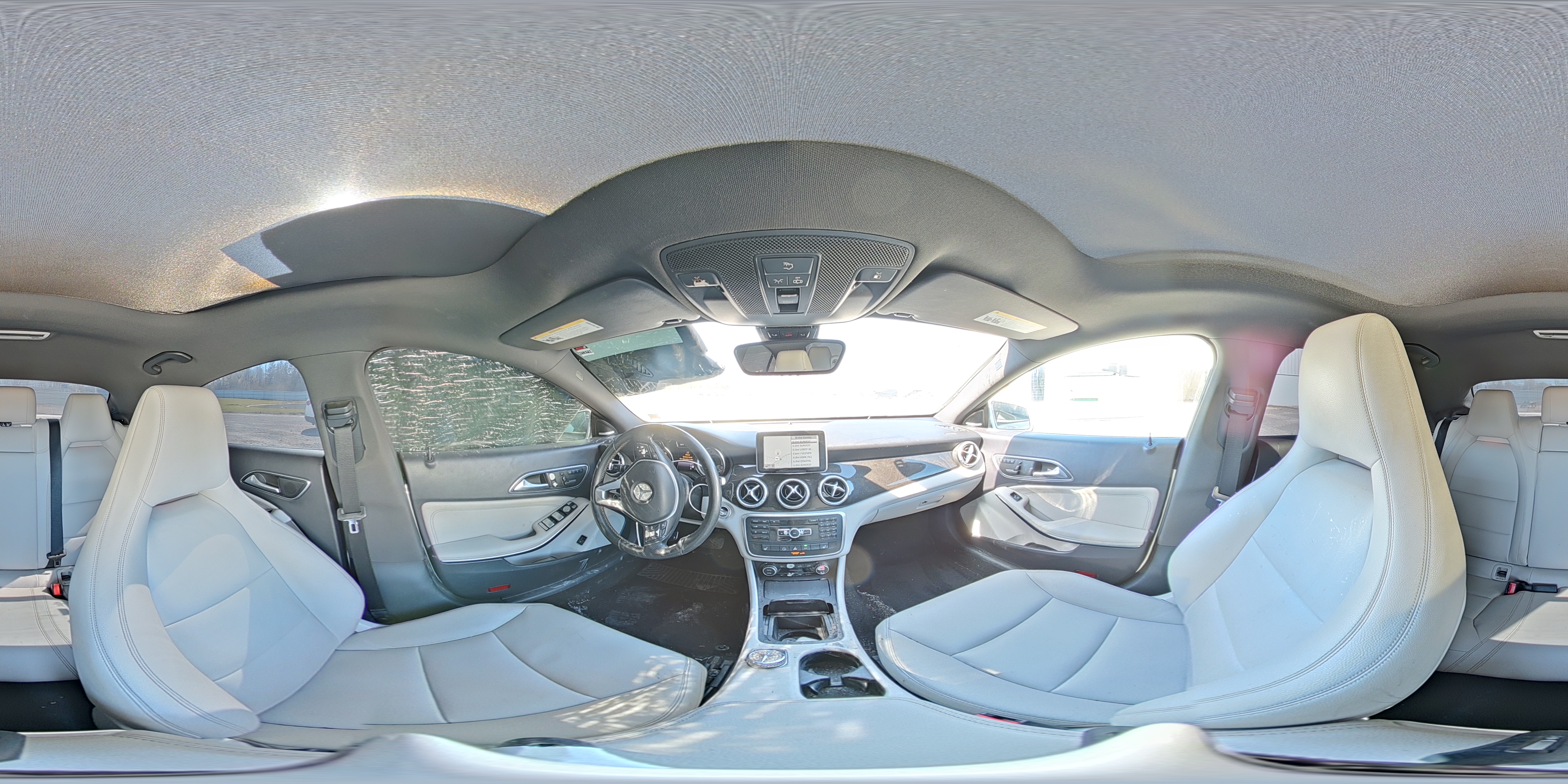 MERCEDES-BENZ CLA 2014 — 14