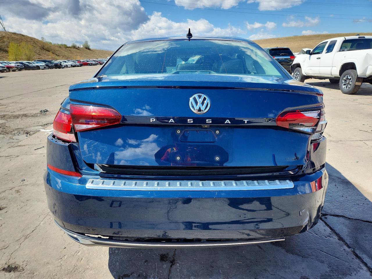 VOLKSWAGEN PASSAT 2021 — 7