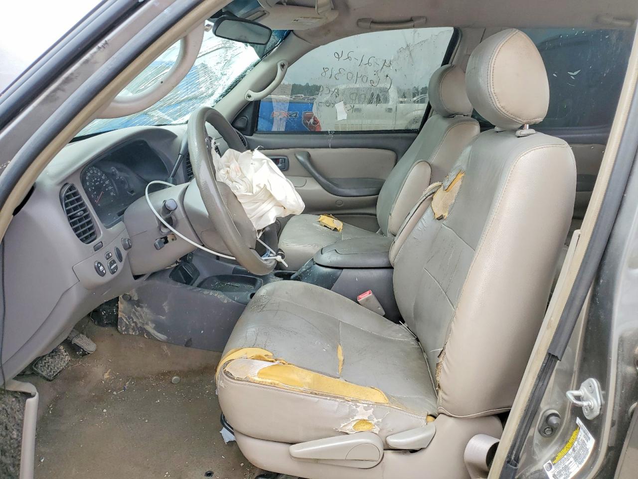 TOYOTA TUNDRA 2006 — 8