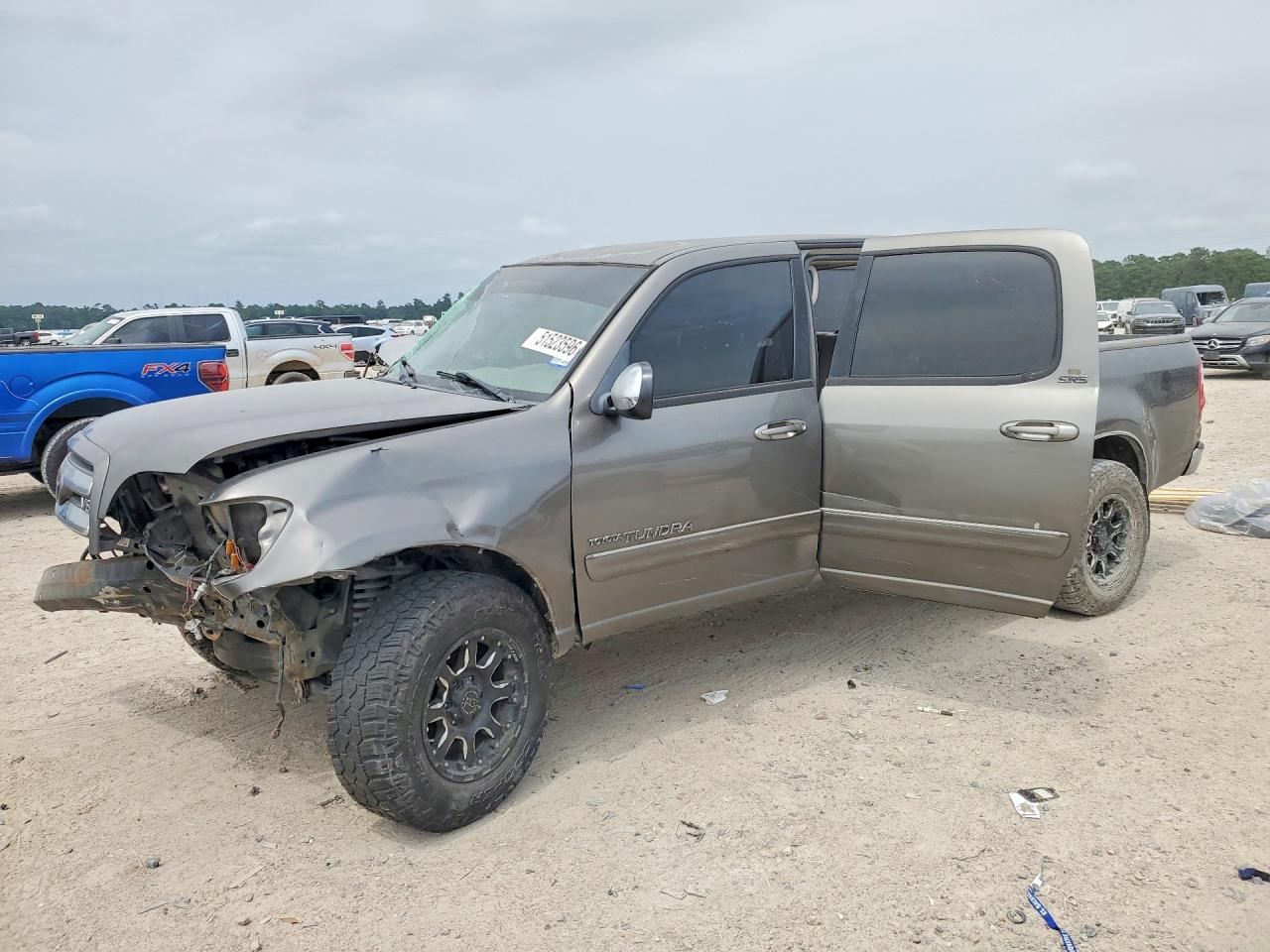 TOYOTA TUNDRA 2006 — 2