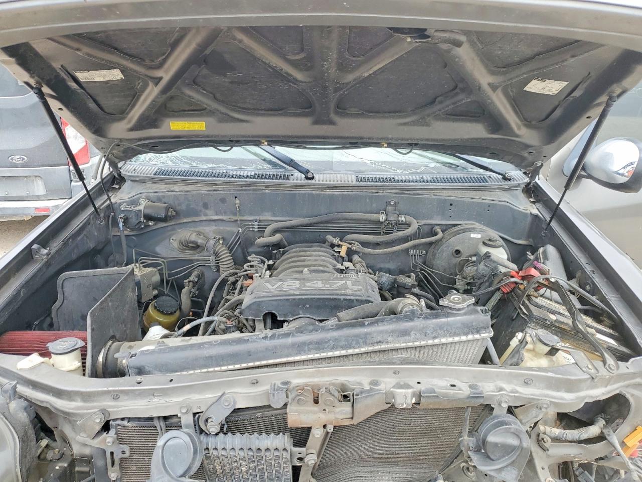 TOYOTA TUNDRA 2006 — 12