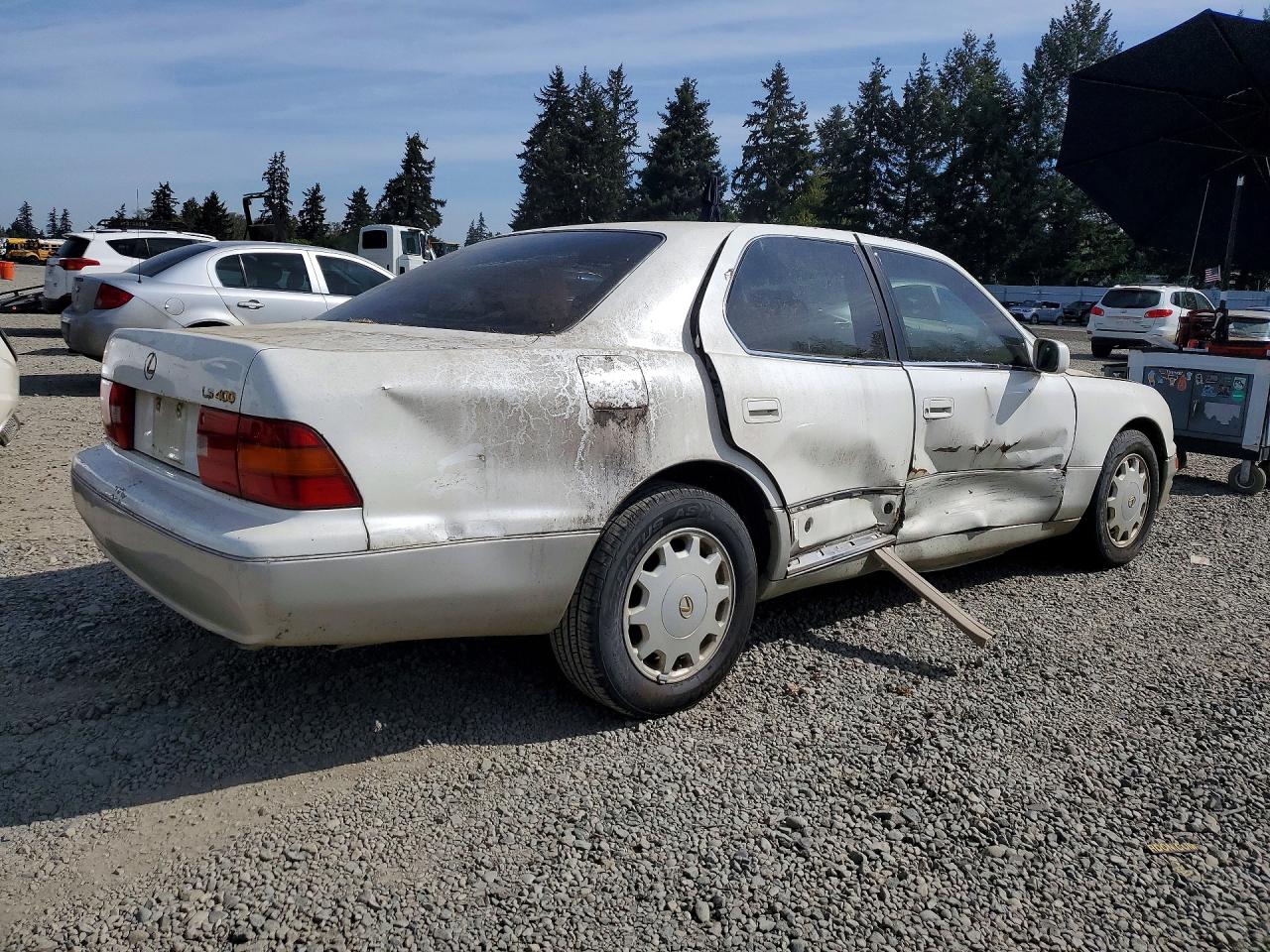 LEXUS LS 1996 — 4