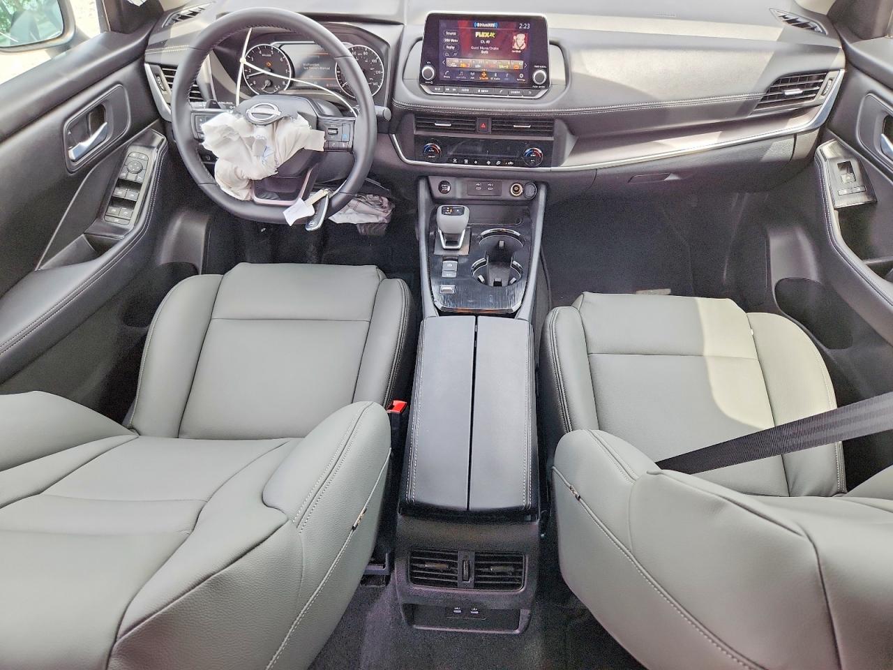 NISSAN ROGUE 2025 — 9