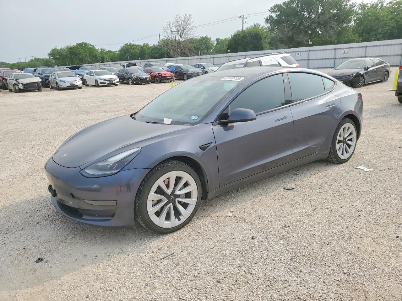 TESLA MODEL 3 2021 — 2