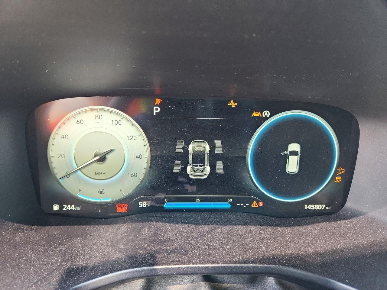 HYUNDAI SANTA FE 2021 — 10