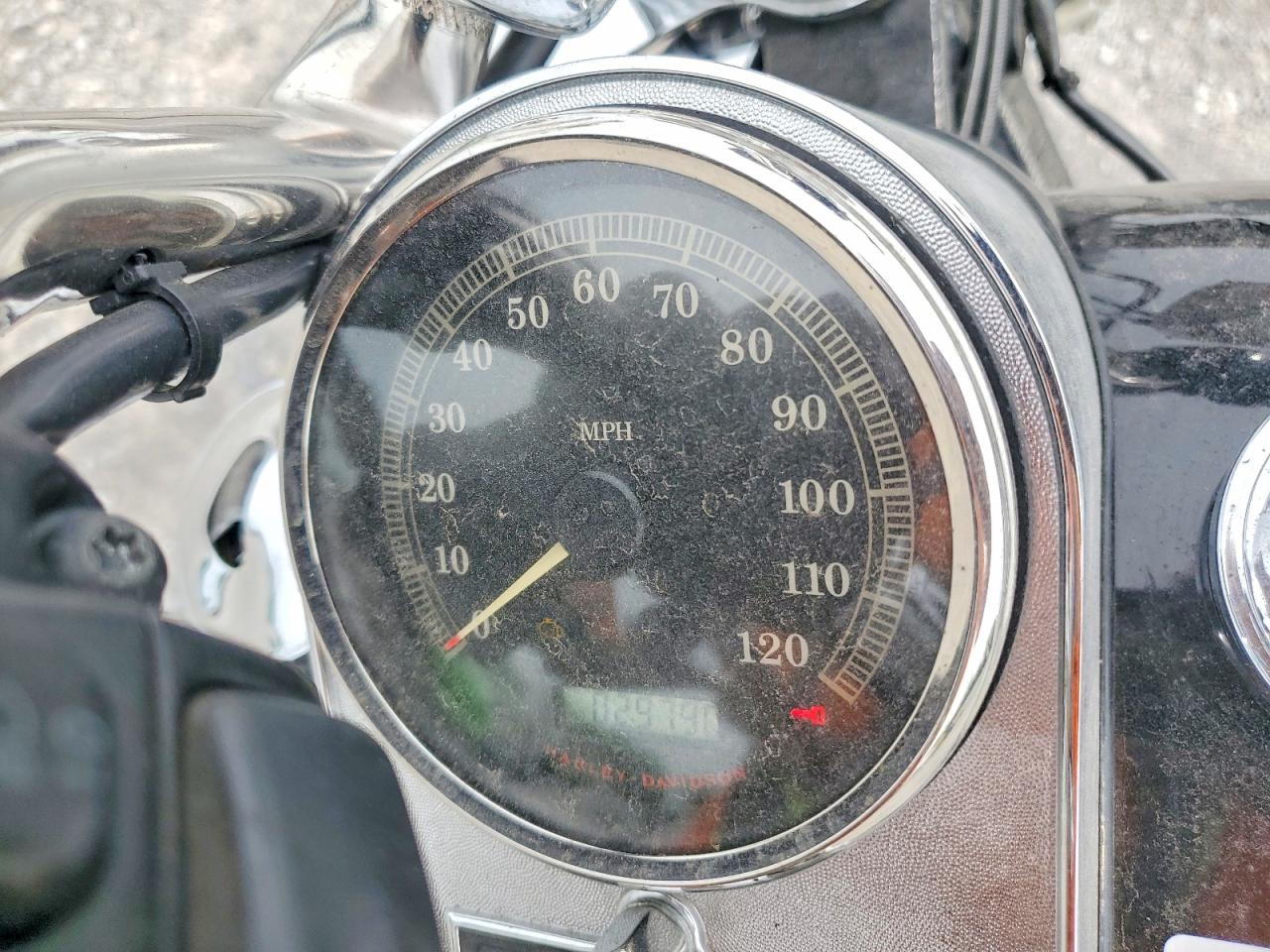 HARLEY-DAVIDSON FXSTC 2008 — 8