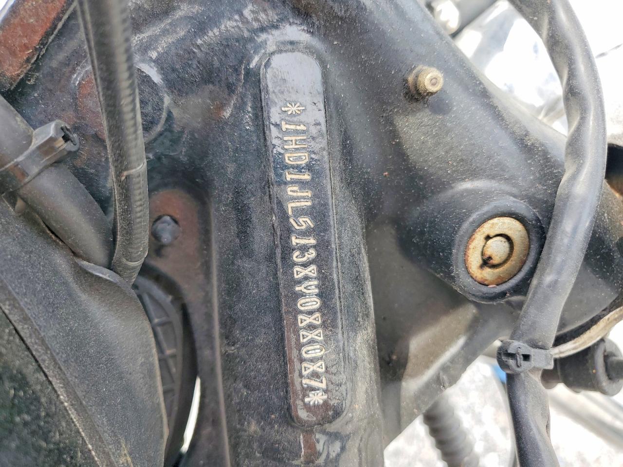 HARLEY-DAVIDSON FXSTC 2008 — 10