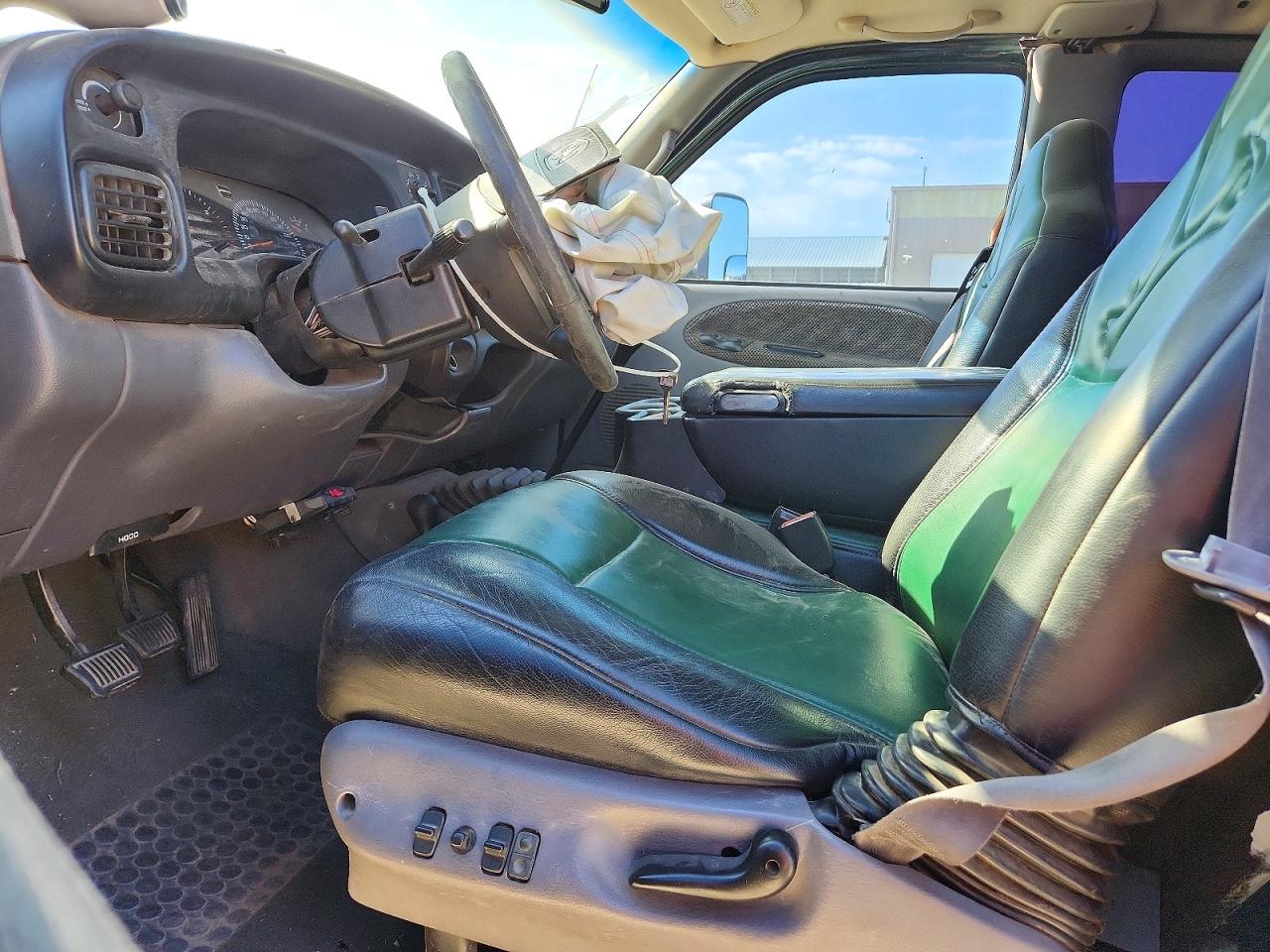 DODGE RAM 2500 1998 — 8