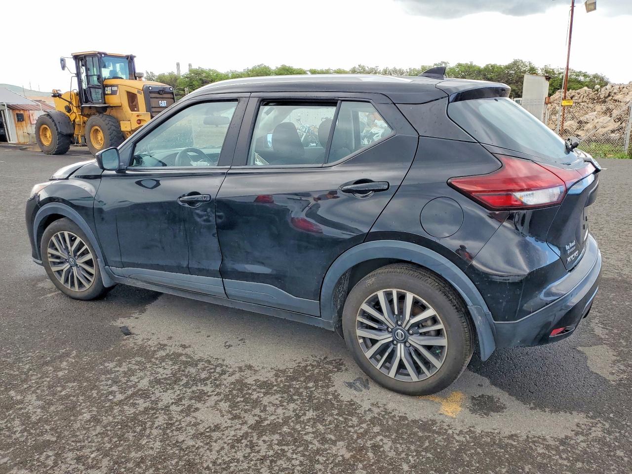NISSAN KICKS 2021 — 3