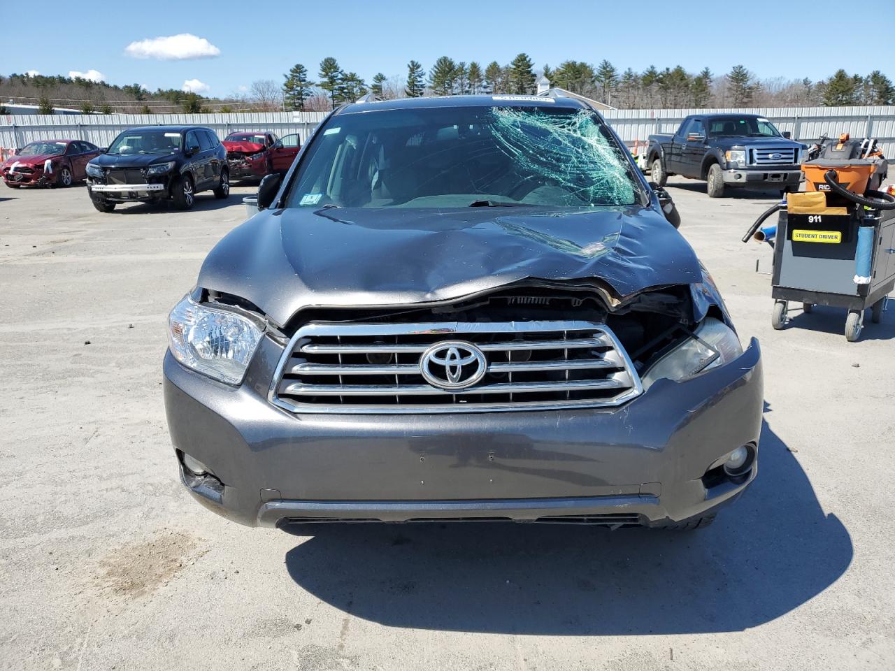 TOYOTA HIGHLANDER 2010 — 6