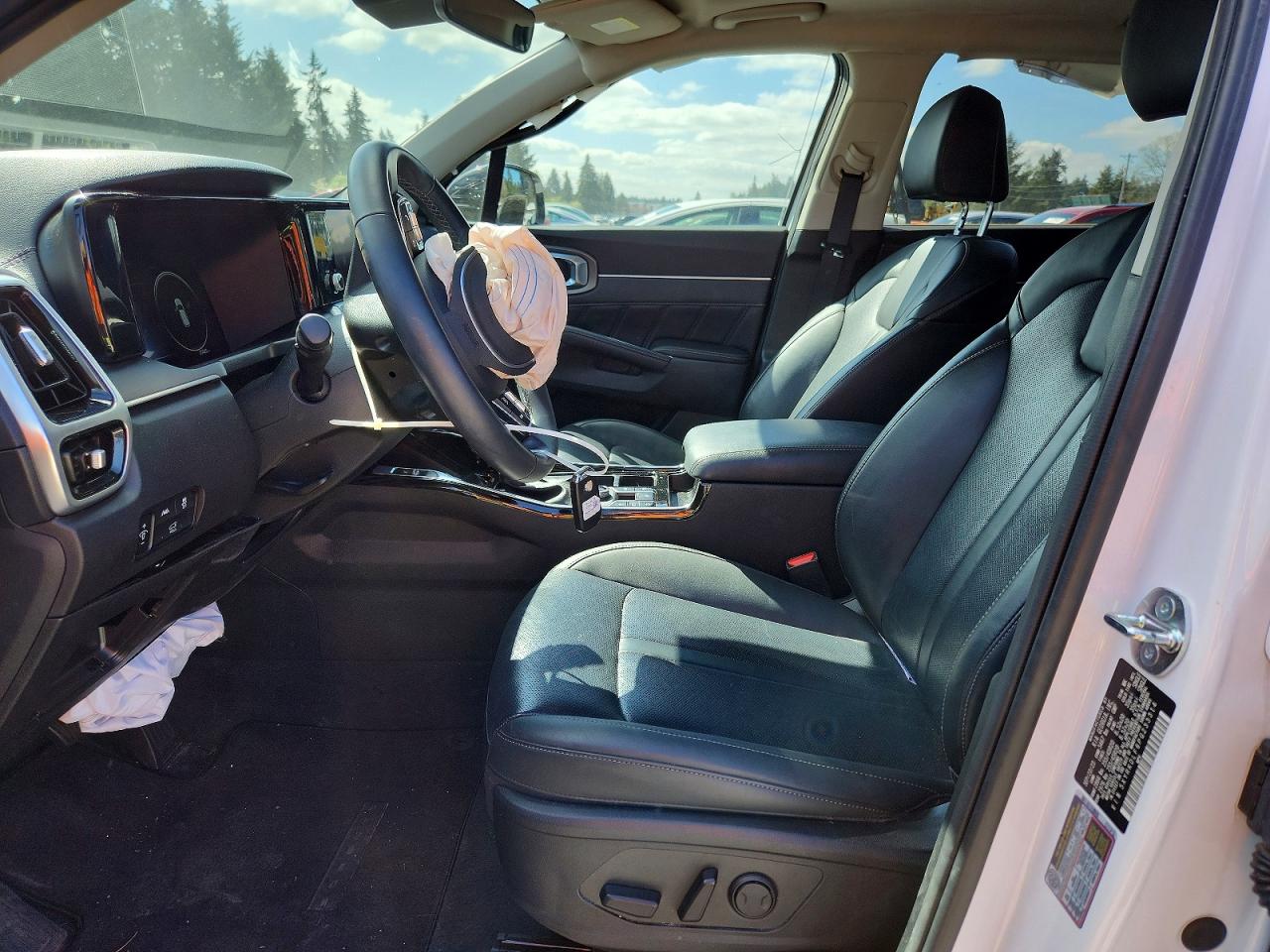 KIA SORENTO 2023 — 8