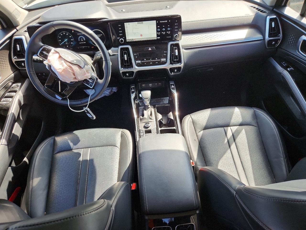 KIA SORENTO 2023 — 9
