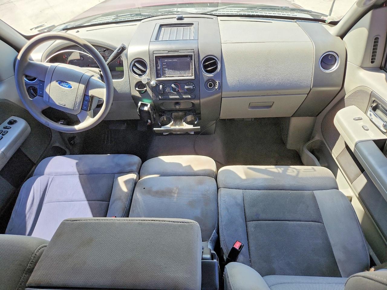 FORD F-150 2004 — 9