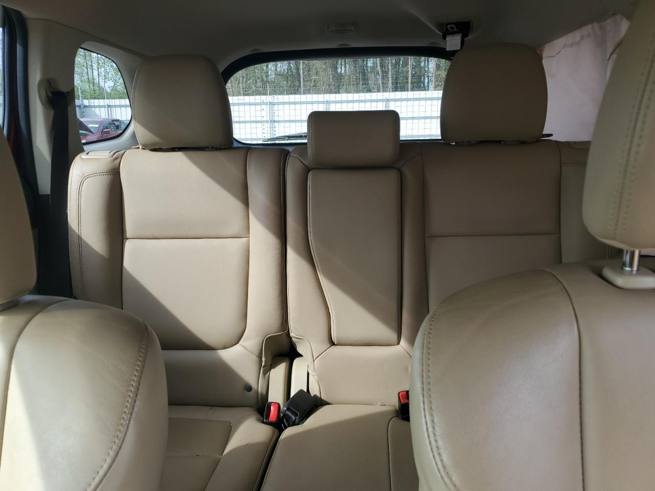 MITSUBISHI OUTLANDER 2019 — 11