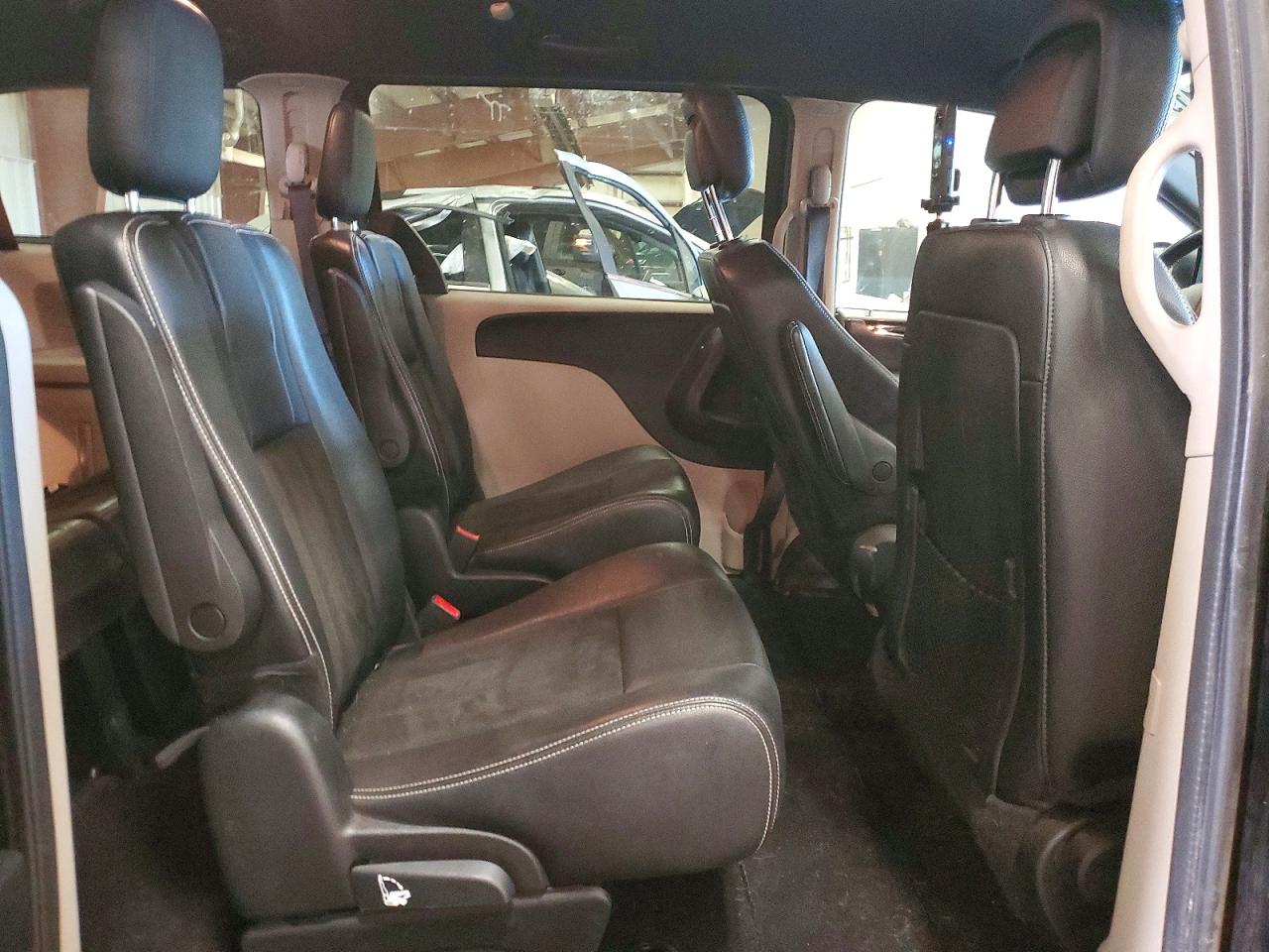 DODGE GRAND CARAVAN 2019 — 12