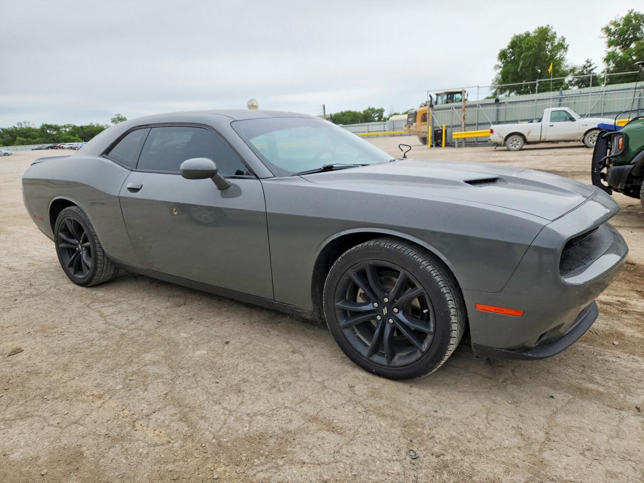 DODGE CHALLENGER 2017 — 5