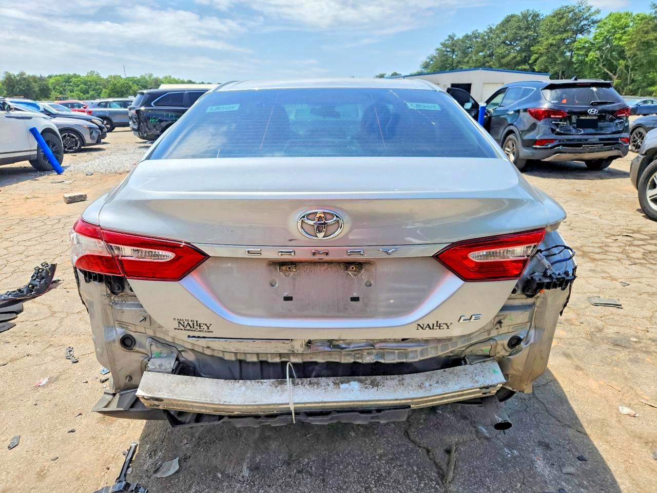 TOYOTA CAMRY 2018 — 7