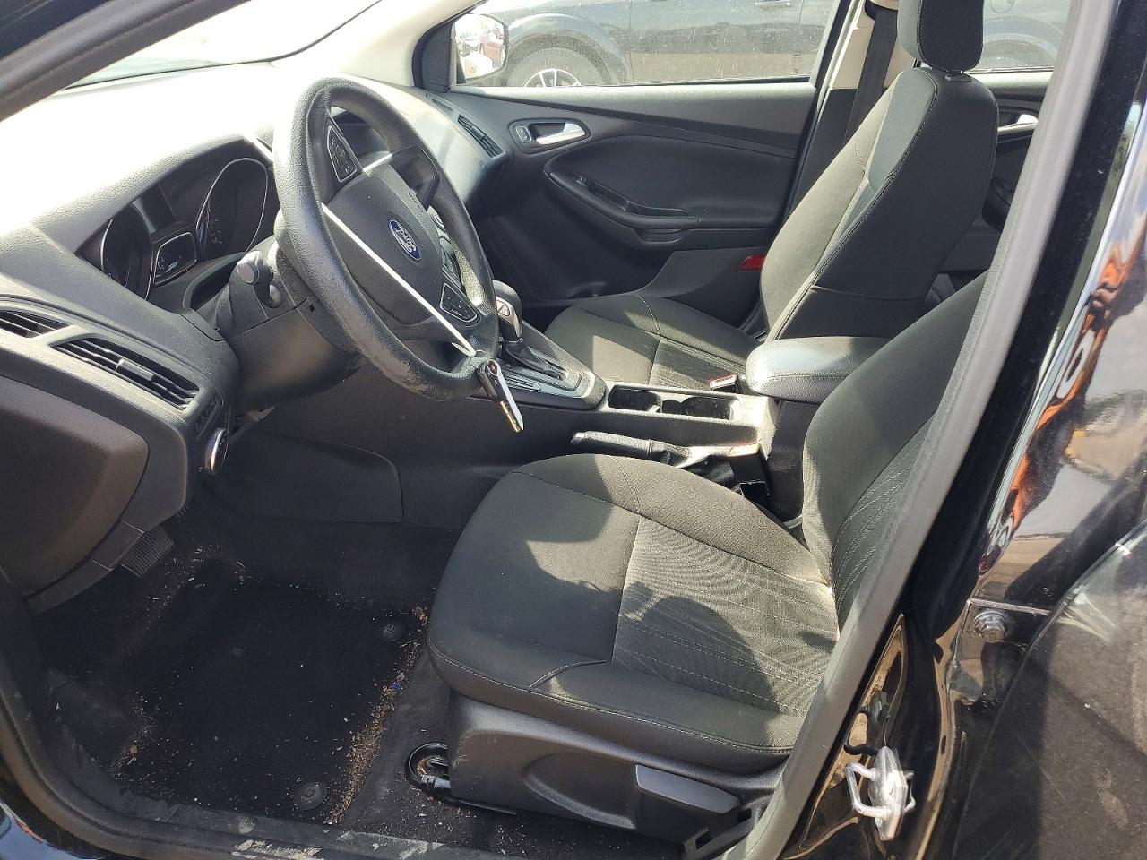 FORD FOCUS 2018 — 8