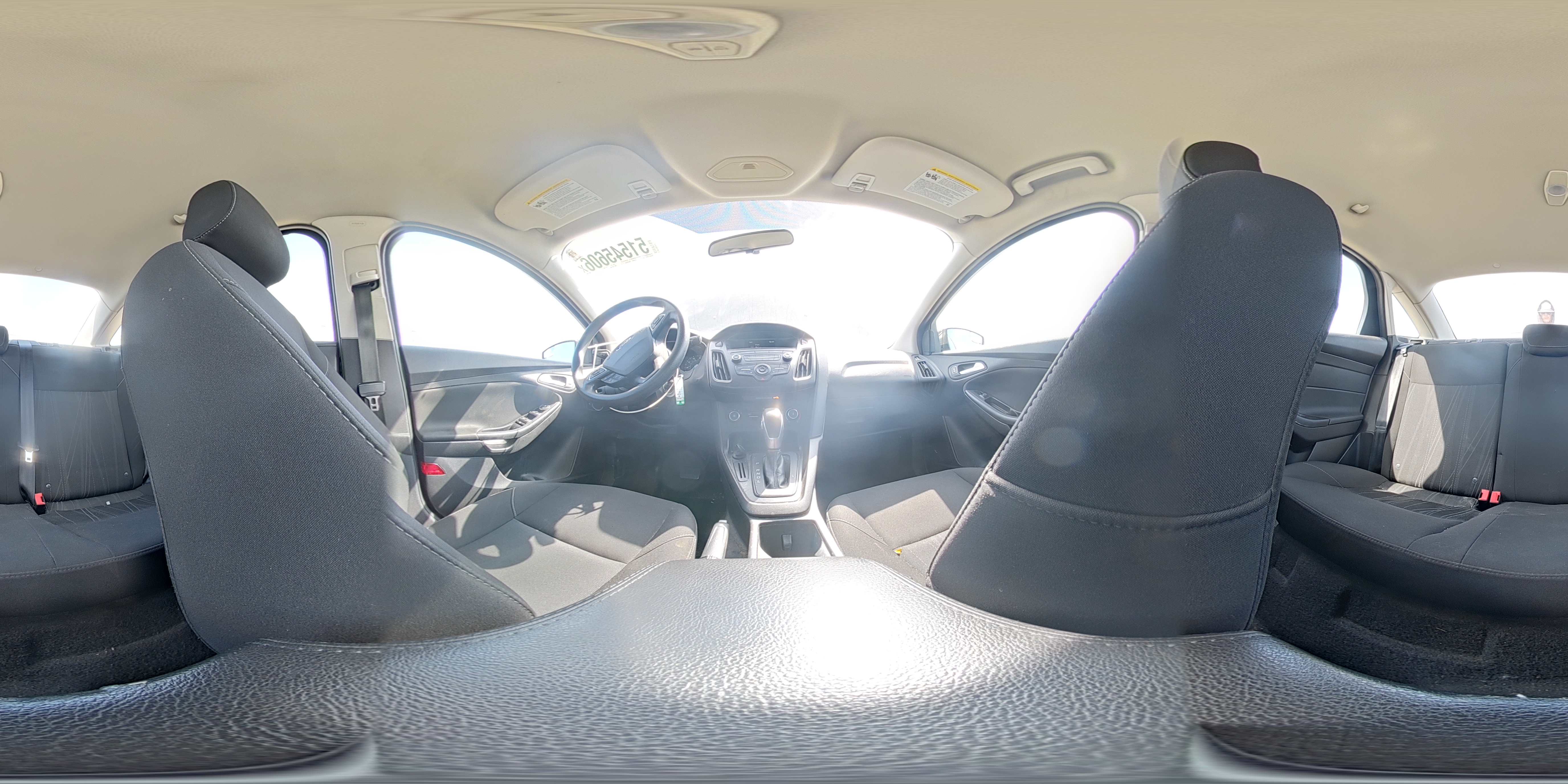 FORD FOCUS 2018 — 14