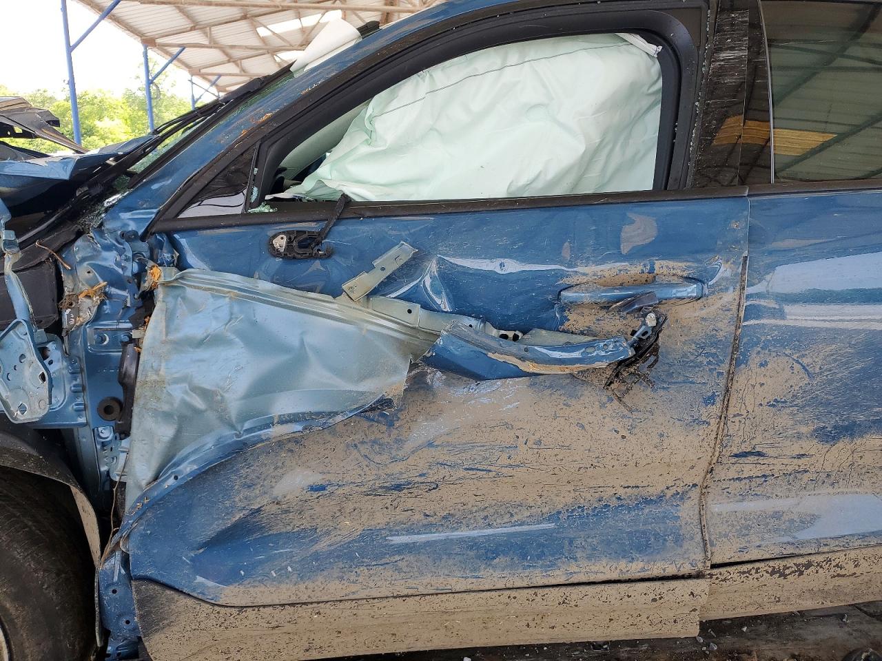 VOLVO XC40 2023 — 8