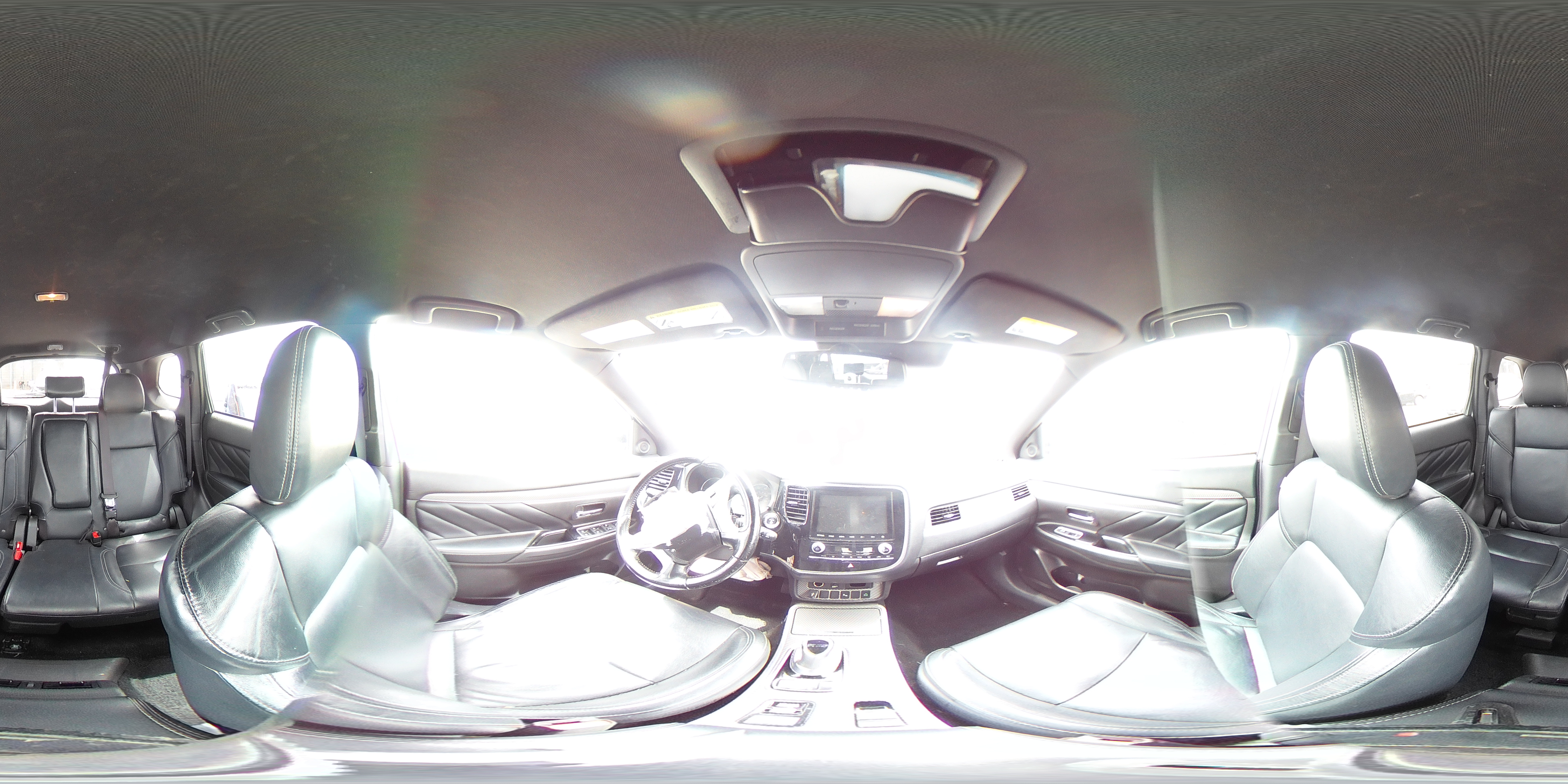 MITSUBISHI OUTLANDER 2022 — 15