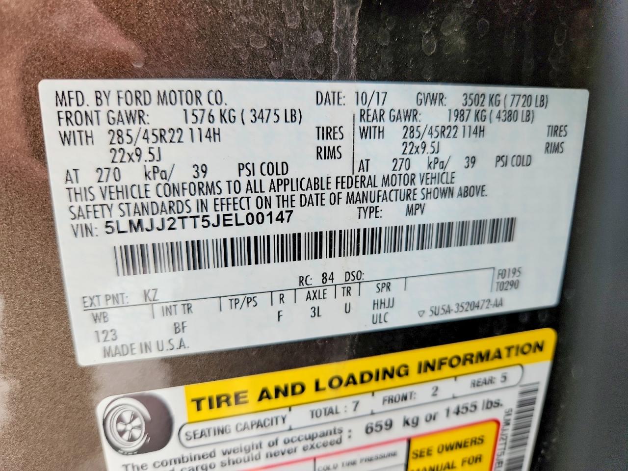 LINCOLN NAVIGATOR 2018 — 14