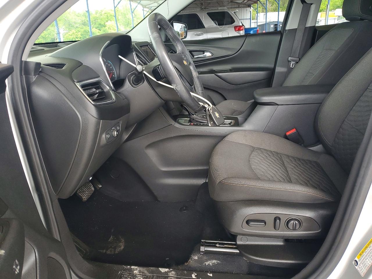 CHEVROLET EQUINOX 2021 — 8
