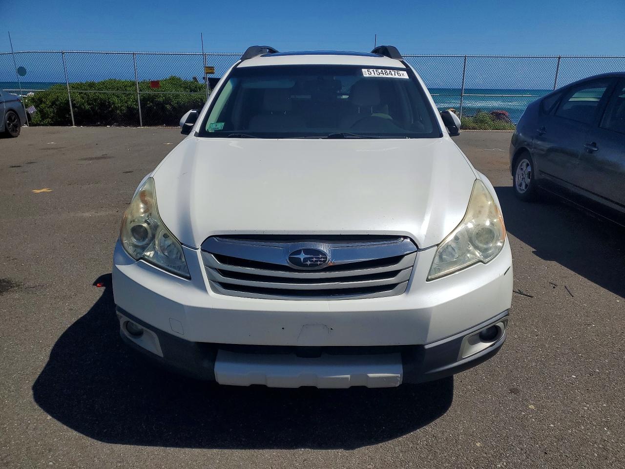 SUBARU OUTBACK 2011 — 6
