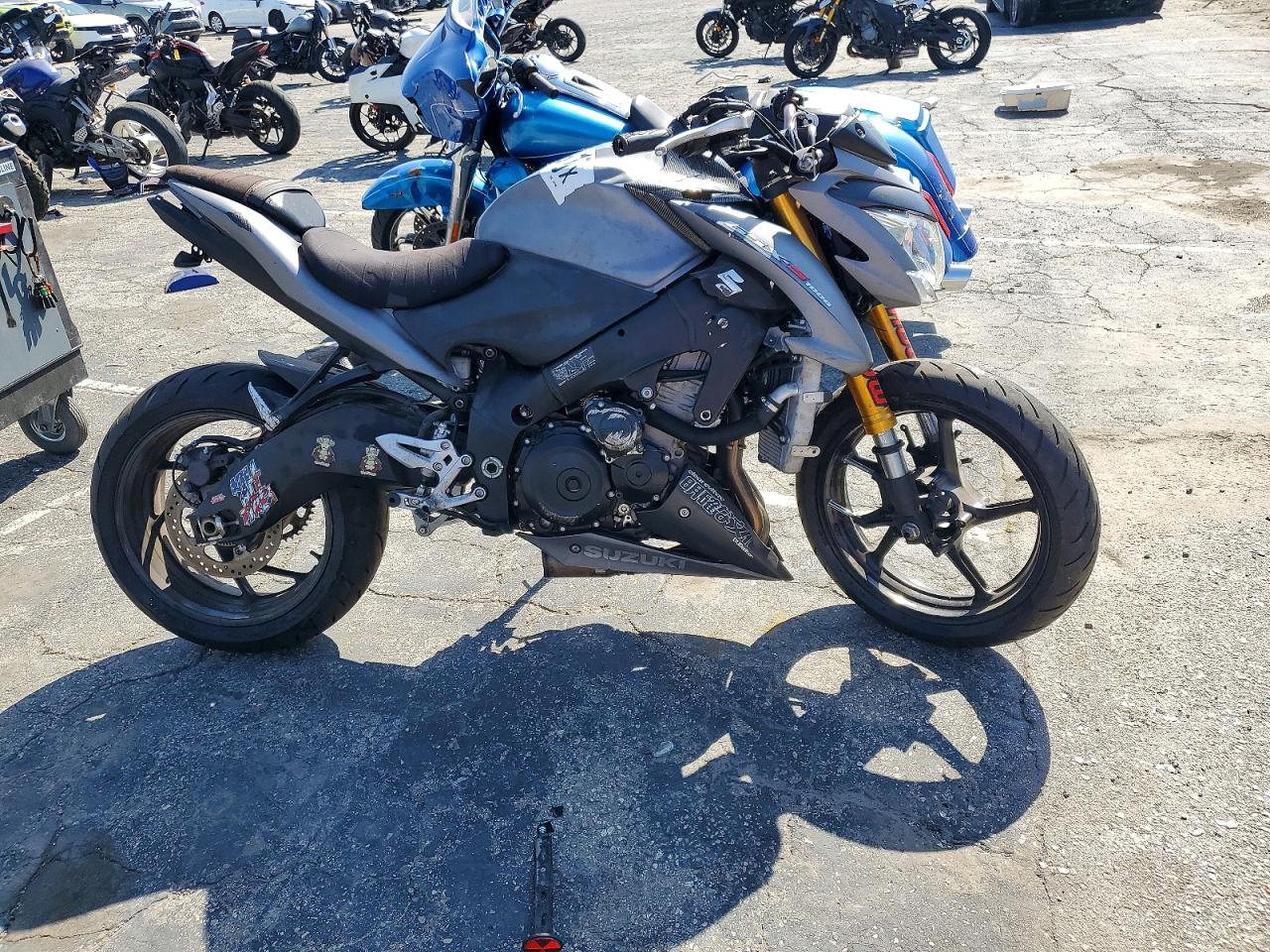 SUZUKI GSX-S1000 2016 — 2
