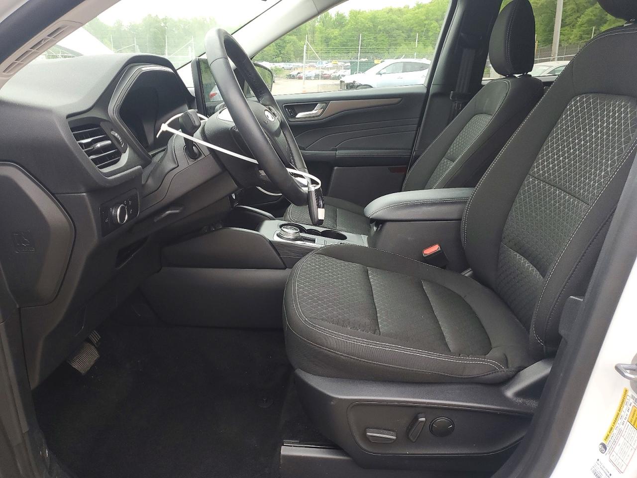 FORD ESCAPE 2024 — 8