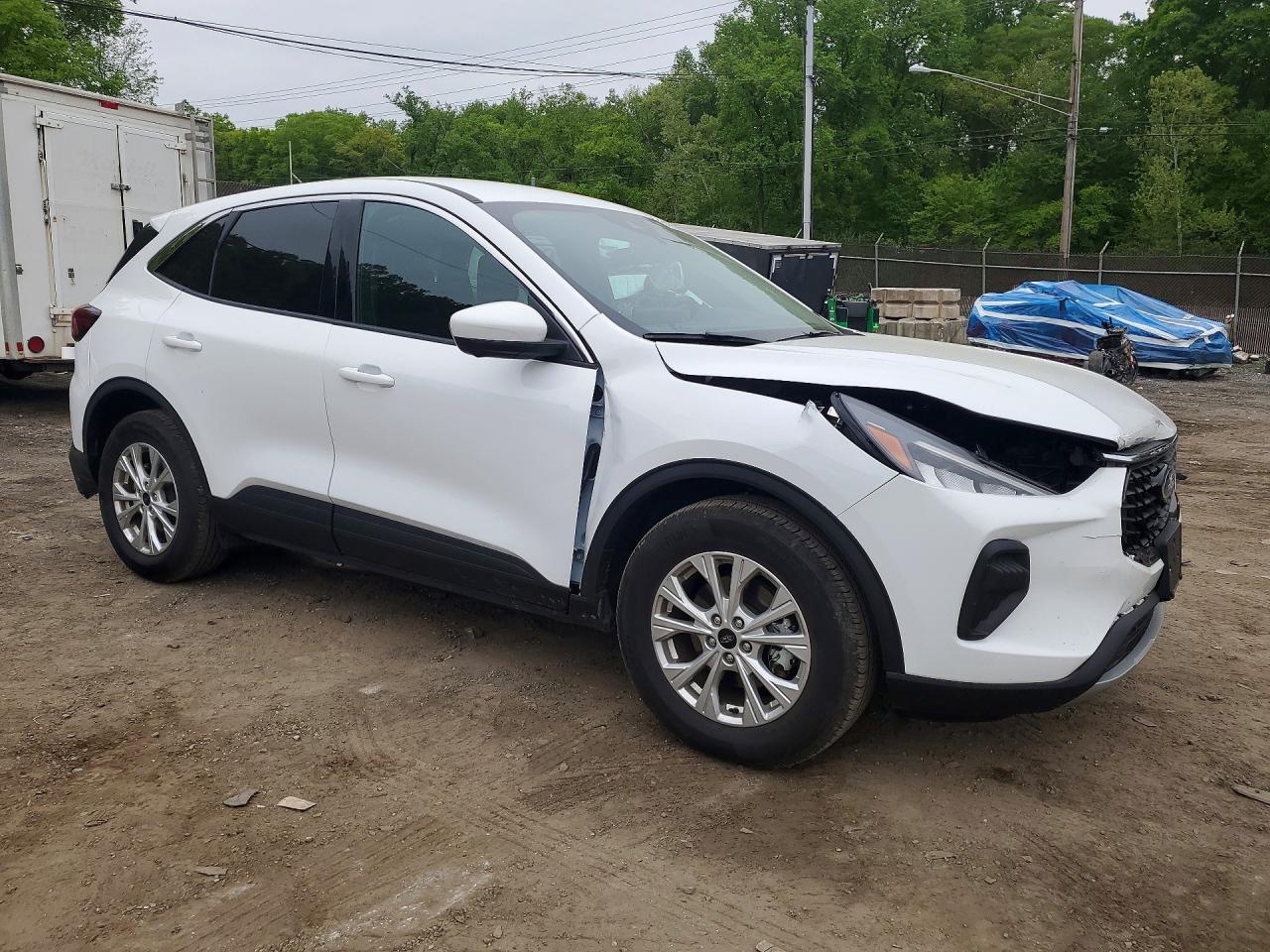 FORD ESCAPE 2024 — 5